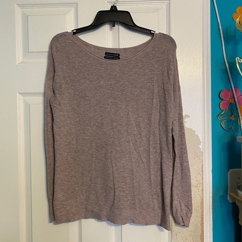 American Eagle sweater